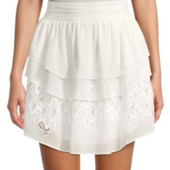 IRO Mugue Tiered White Lace Mini Skirt - Picture 3 of 8